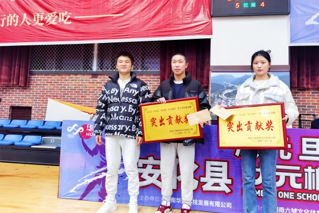 103(1).jpg 103(1).jpg